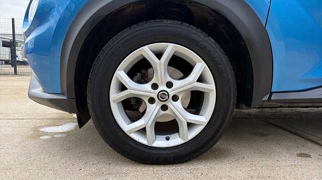 Nissan Juke JUKE 1.0 DiG-T 114 N-Connecta 5dr