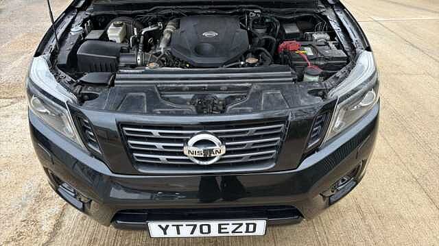 Nissan Navara NAVARA Double Cab Pick Up N-Guard 2.3dCi 190 TT 4WD Auto