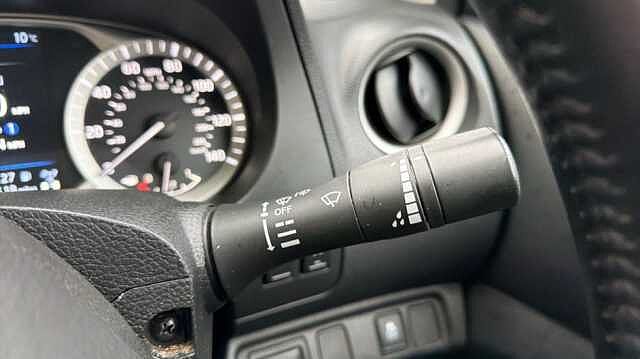 Nissan Navara NAVARA Double Cab Pick Up N-Guard 2.3dCi 190 TT 4WD Auto