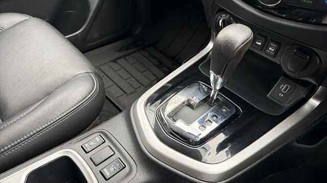 Nissan Navara NAVARA Double Cab Pick Up N-Guard 2.3dCi 190 TT 4WD Auto