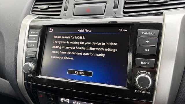 Nissan Navara NAVARA Double Cab Pick Up N-Guard 2.3dCi 190 TT 4WD Auto