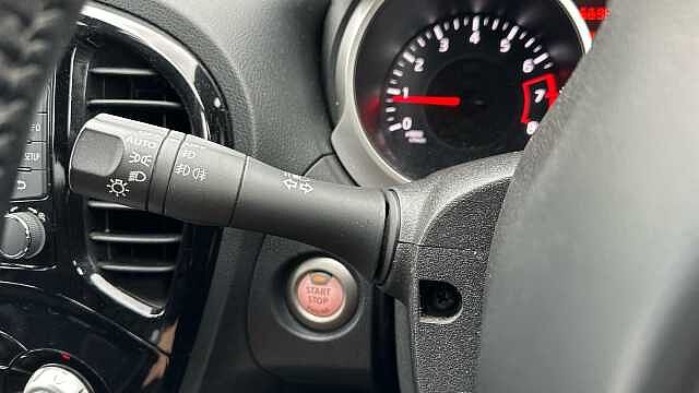 Nissan Juke 1.2 DiG-T N-Connecta 5dr