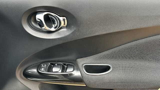 Nissan Juke 1.2 DiG-T N-Connecta 5dr