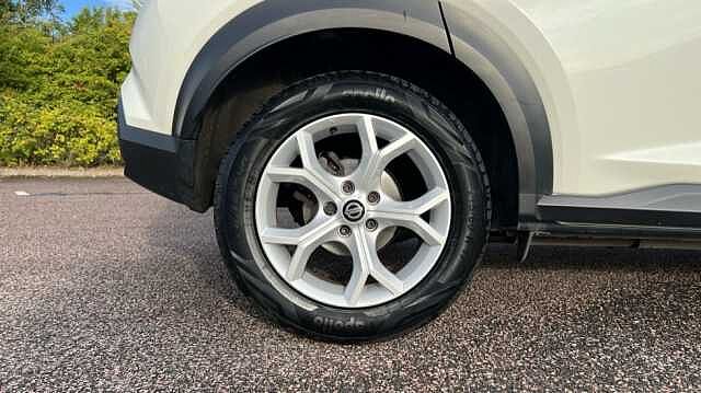 Nissan Juke 1.0 DiG-T 114 N-Connecta 5dr