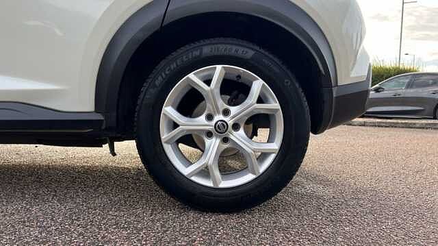 Nissan Juke 1.0 DiG-T 114 N-Connecta 5dr