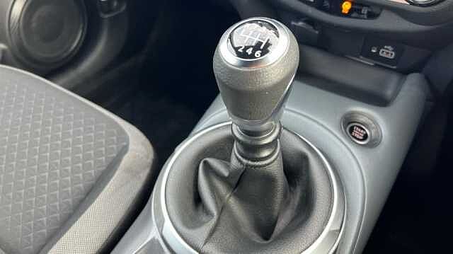 Nissan Juke 1.0 DiG-T 114 N-Connecta 5dr