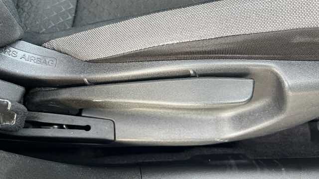 Nissan Juke 1.0 DiG-T 114 N-Connecta 5dr