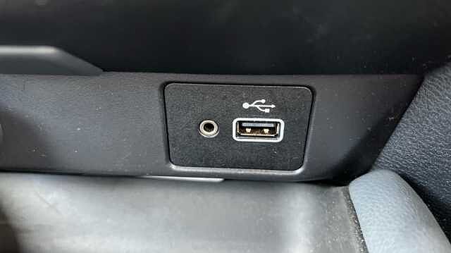 Nissan Juke 1.0 DiG-T 114 N-Connecta 5dr