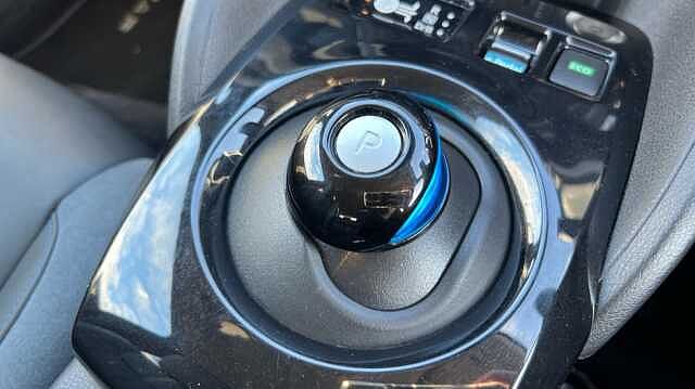 Nissan LEAF 110kW Tekna 39kWh 5dr Auto