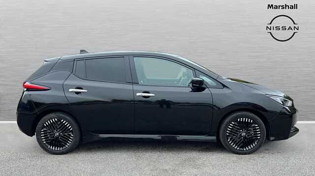 Nissan LEAF Nissan  Hatchback 110kW N-Connecta 39kWh 5dr Auto
