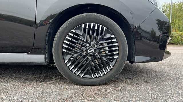 Nissan LEAF Nissan  Hatchback 110kW N-Connecta 39kWh 5dr Auto