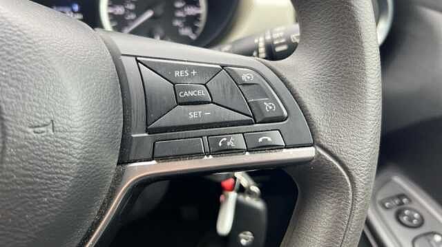 Nissan Micra 1.0 Acenta 5dr