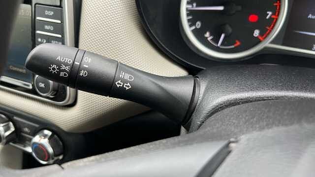 Nissan Micra 1.0 Acenta 5dr