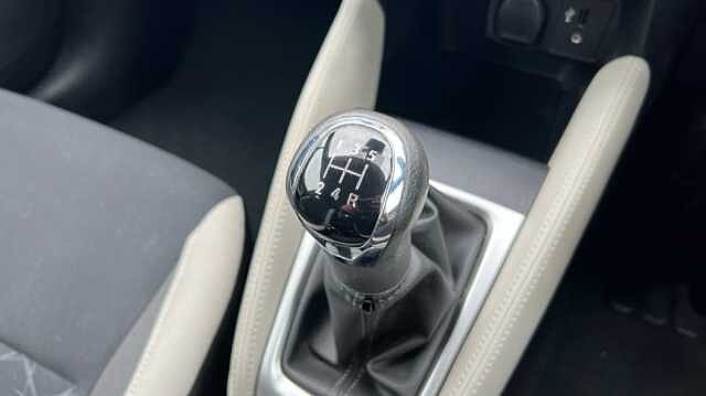 Nissan Micra 1.0 Acenta 5dr