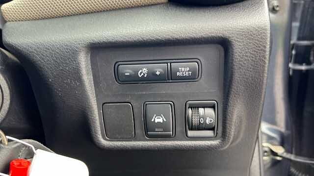 Nissan Micra 1.0 Acenta 5dr