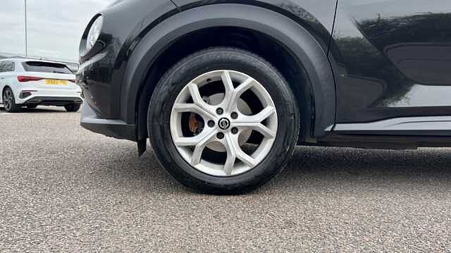 Nissan Juke JUKE 1.0 DiG-T N-Connecta 5dr