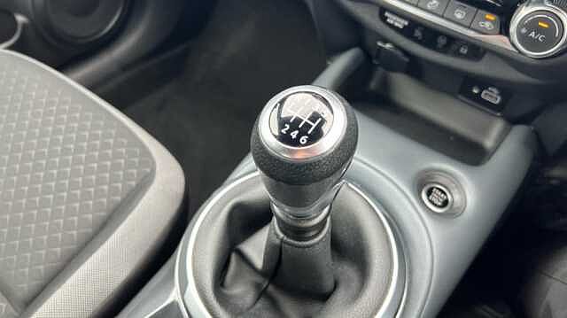 Nissan Juke JUKE 1.0 DiG-T N-Connecta 5dr