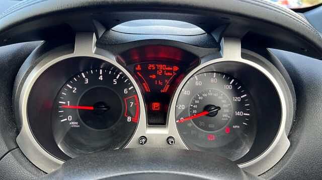 Nissan Juke JUKE 1.6 N-Connecta 5dr Xtronic