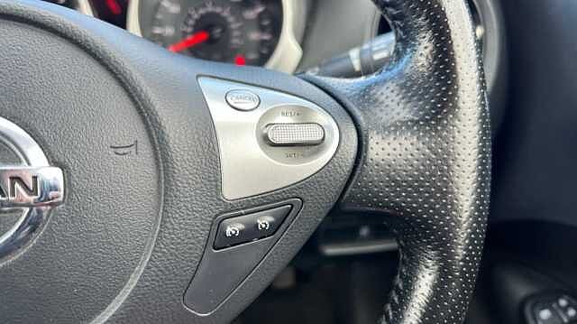 Nissan Juke JUKE 1.6 N-Connecta 5dr Xtronic