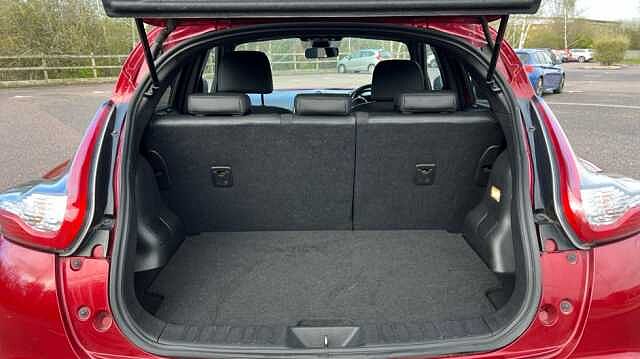 Nissan Juke JUKE 1.6 N-Connecta 5dr Xtronic