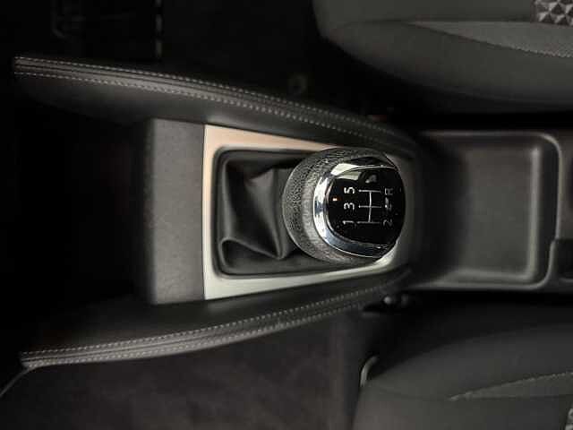 Nissan Micra 1.0 IG-T 92 Kiiro 5dr