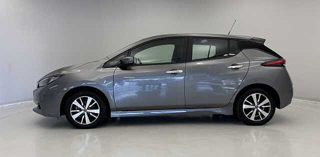 Nissan LEAF 110kW Acenta 40kWh 5dr Auto [6.6kw Charger]