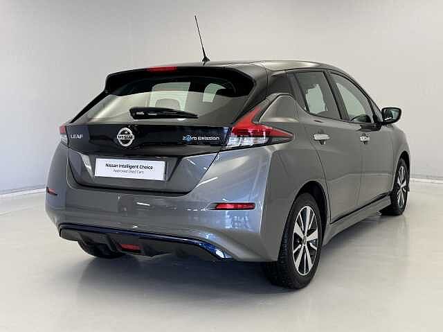 Nissan LEAF 110kW Acenta 40kWh 5dr Auto [6.6kw Charger]