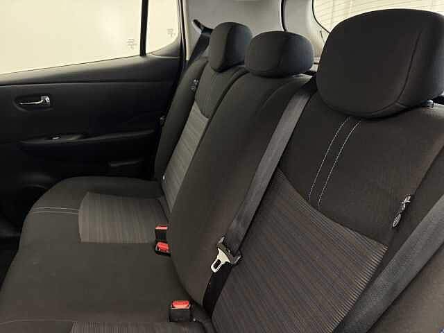 Nissan LEAF 110kW Acenta 40kWh 5dr Auto [6.6kw Charger]