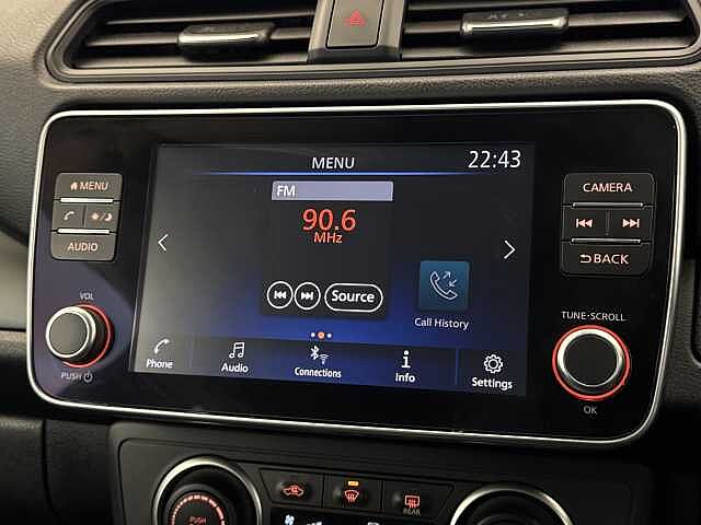 Nissan LEAF 110kW Acenta 40kWh 5dr Auto [6.6kw Charger]