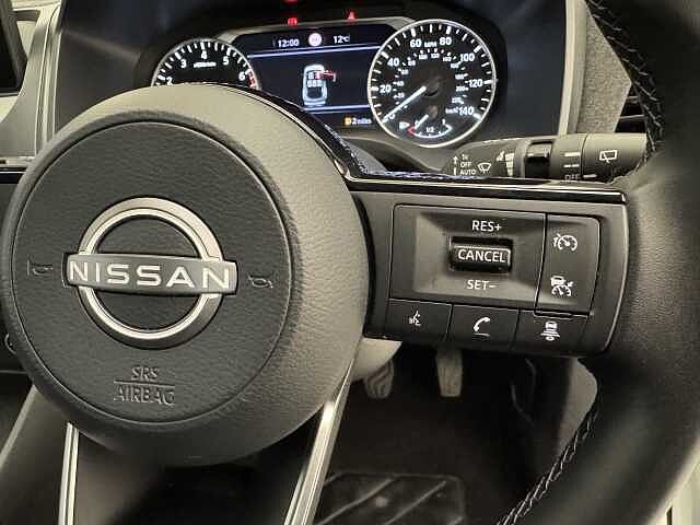 Nissan Qashqai 1.3 DiG-T MH Acenta Premium 5dr