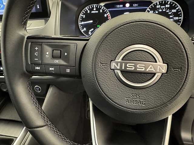 Nissan Qashqai 1.3 DiG-T MH Acenta Premium 5dr