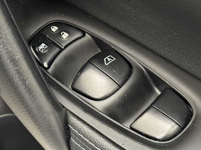 Nissan Qashqai 1.5 dCi Tekna 5dr