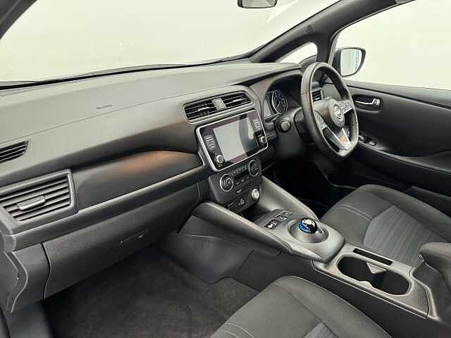 Nissan LEAF 110kW Acenta 39kWh 5dr Auto