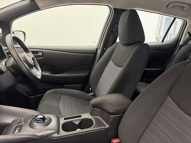 Nissan LEAF 110kW Acenta 39kWh 5dr Auto
