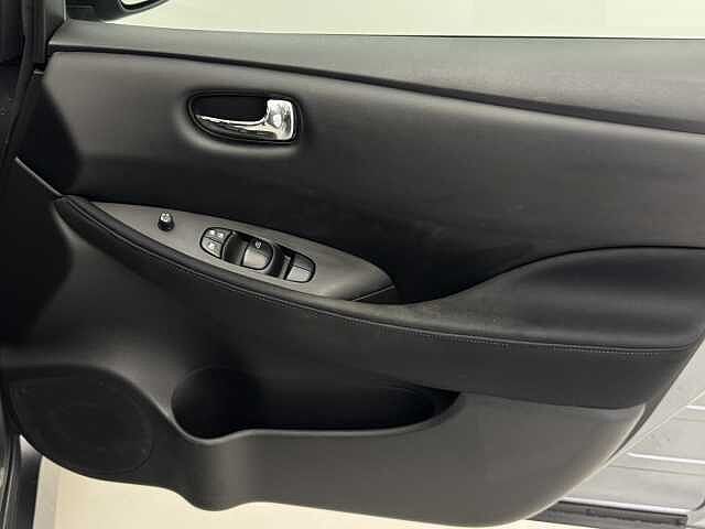 Nissan LEAF 110kW Acenta 39kWh 5dr Auto