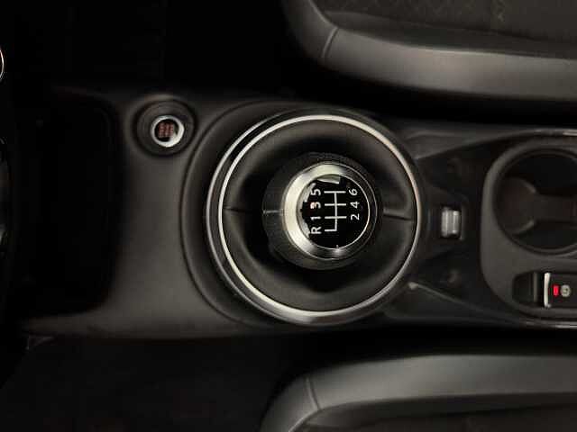 Nissan Juke 1.0 DiG-T 114 N-Connecta 5dr