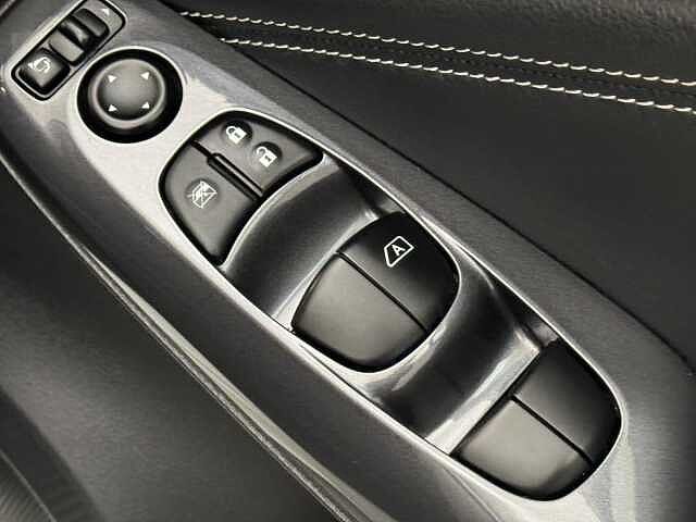 Nissan Juke 1.0 DiG-T 114 N-Connecta 5dr