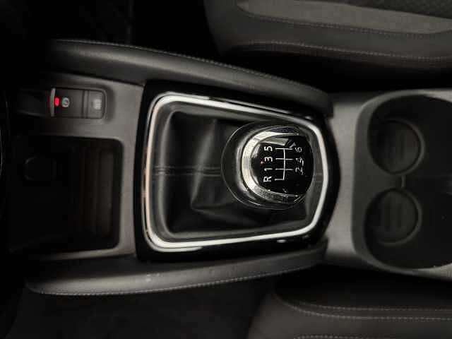 Nissan Qashqai 1.3 DiG-T Acenta Premium 5dr