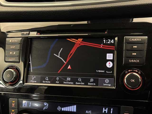 Nissan Qashqai 1.3 DiG-T Acenta Premium 5dr