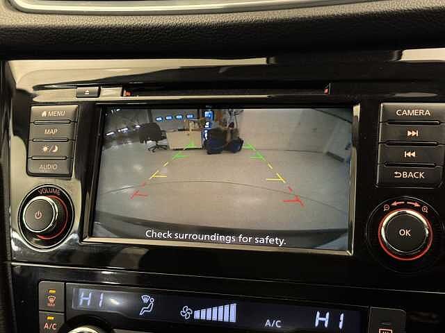 Nissan Qashqai 1.3 DiG-T Acenta Premium 5dr