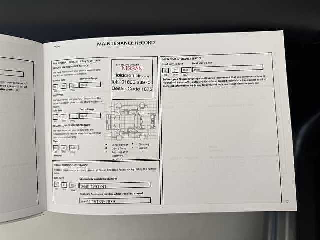 Nissan Qashqai 1.7 dCi N-Connecta 5dr [Glass Roof Pack]