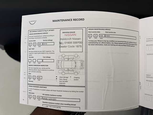 Nissan Qashqai 1.7 dCi N-Connecta 5dr [Glass Roof Pack]