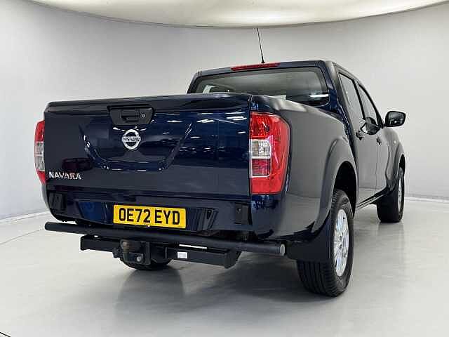 Nissan Navara Double Cab Pick Up Acenta 2.3dCi 163 TT 4WD