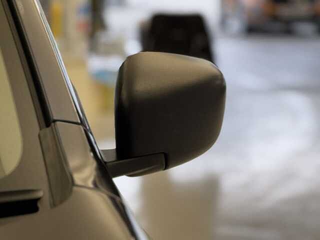 Nissan Navara Double Cab Pick Up Acenta 2.3dCi 163 TT 4WD