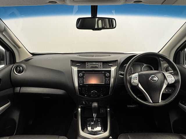Nissan Navara Double Cab Pick Up Tekna 2.3dCi 190 4WD Auto