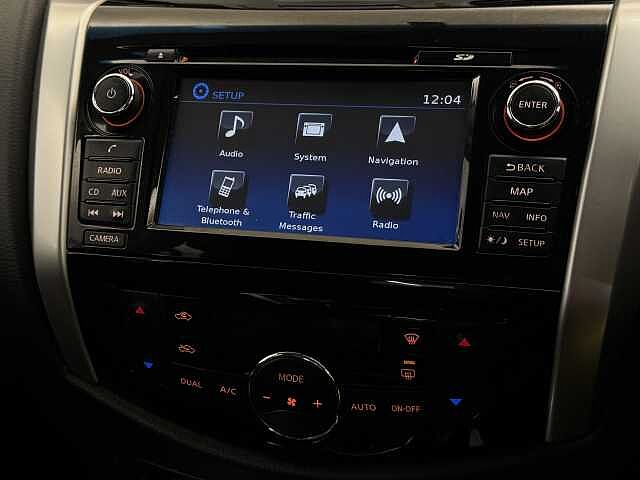 Nissan Navara Double Cab Pick Up Tekna 2.3dCi 190 4WD Auto