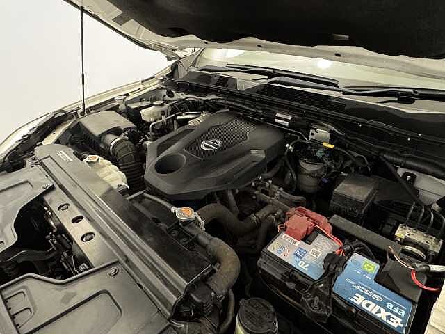 Nissan Navara Double Cab Pick Up Tekna 2.3dCi 190 4WD Auto