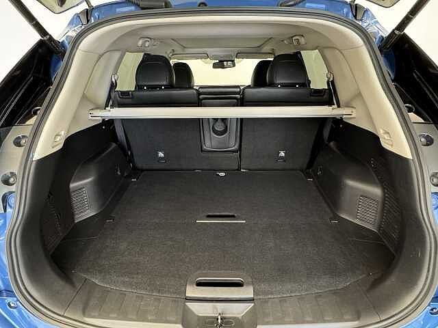 Nissan X-Trail 1.6 dCi Tekna 5dr