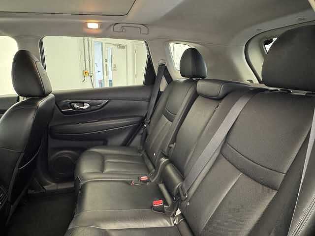 Nissan X-Trail 1.6 dCi Tekna 5dr