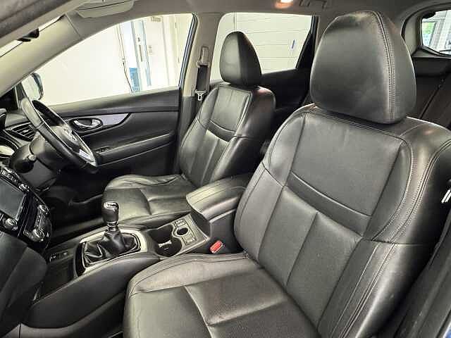 Nissan X-Trail 1.6 dCi Tekna 5dr